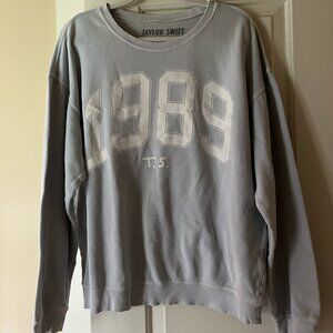 Taylor Swift 1989 Crewneck (Large)